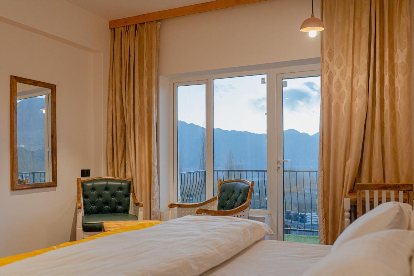 Hotel El Castello Λεχ Εξωτερικό φωτογραφία