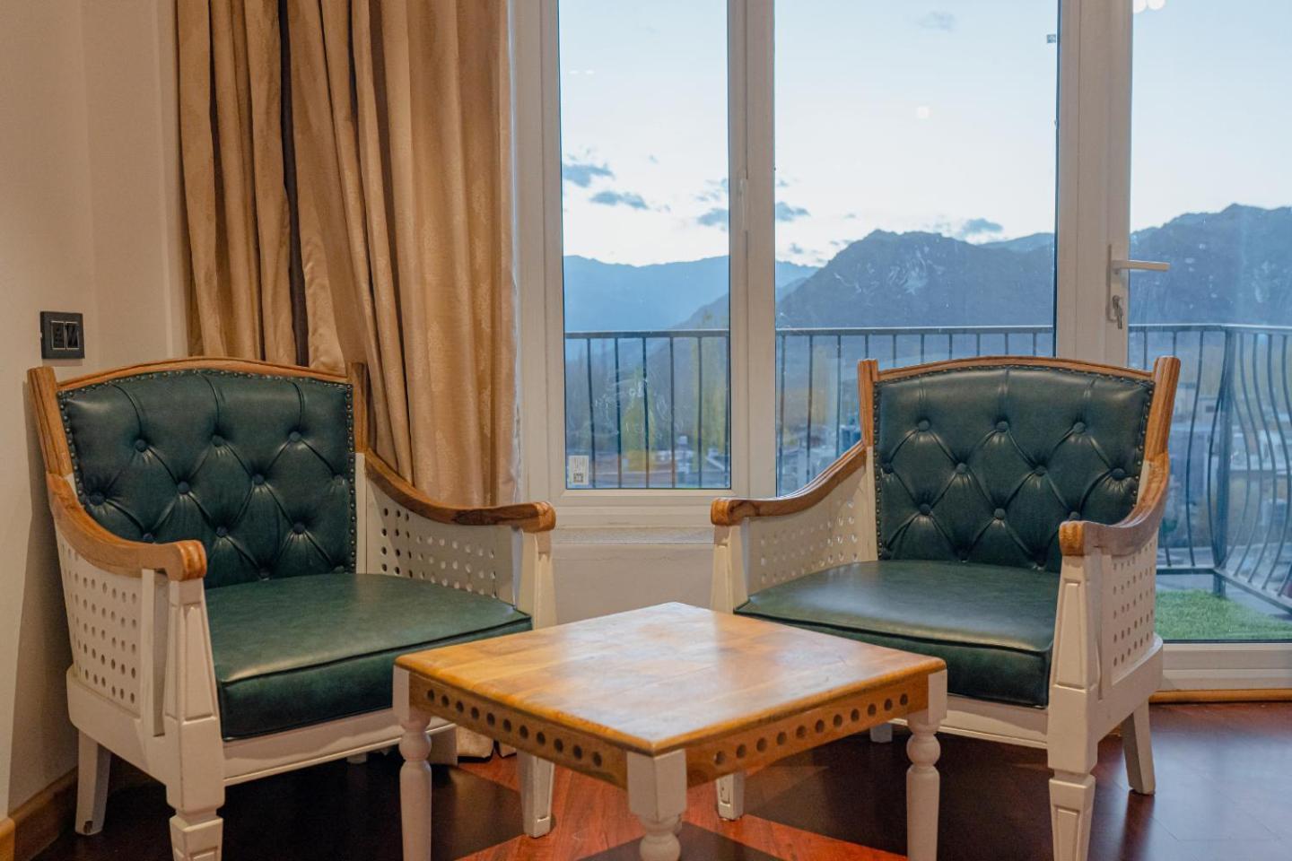 Hotel El Castello Λεχ Εξωτερικό φωτογραφία