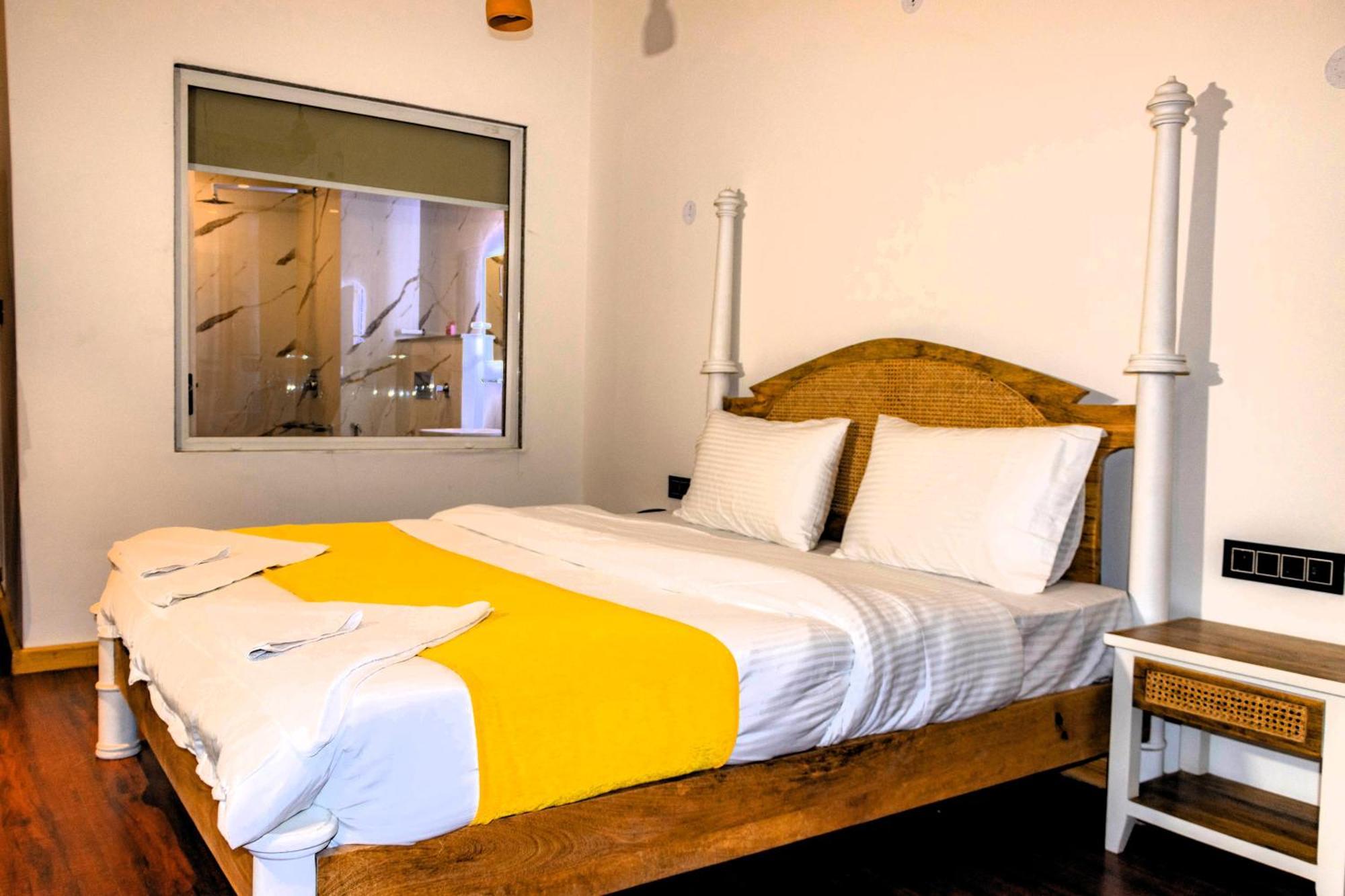 Hotel El Castello Λεχ Εξωτερικό φωτογραφία